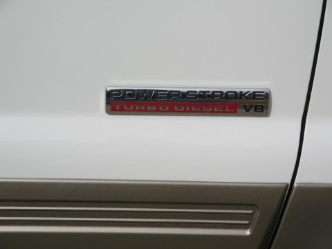 2001 Ford Excursion photo
