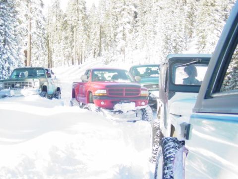 1986 Ford Bronco - lots of snow