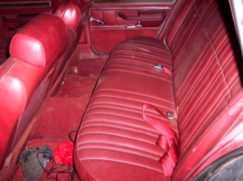 1986 Ford Custom Wagon photo