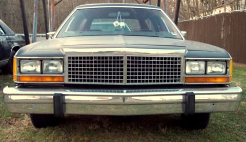 1986 Ford Custom Wagon photo