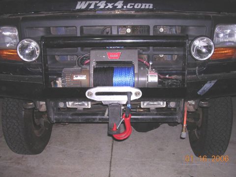 1994 Ford Bronco - The grille and headlight design suggest a 1992 model year Ford truck, not a 1994 Bronco.