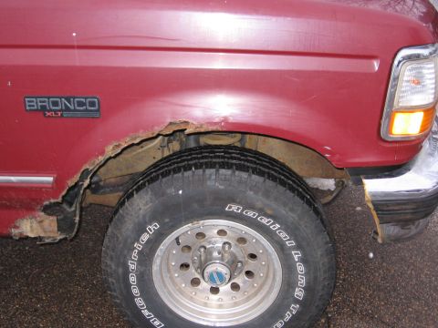 1993 Ford Bronco - Bushwacker cut-outs will clean this up right??passenger fender