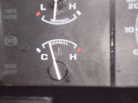1996 Ford F-150 - R&R'd the temp gauge, it works now!!!