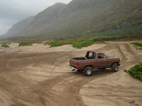 1985 Ford Bronco photo