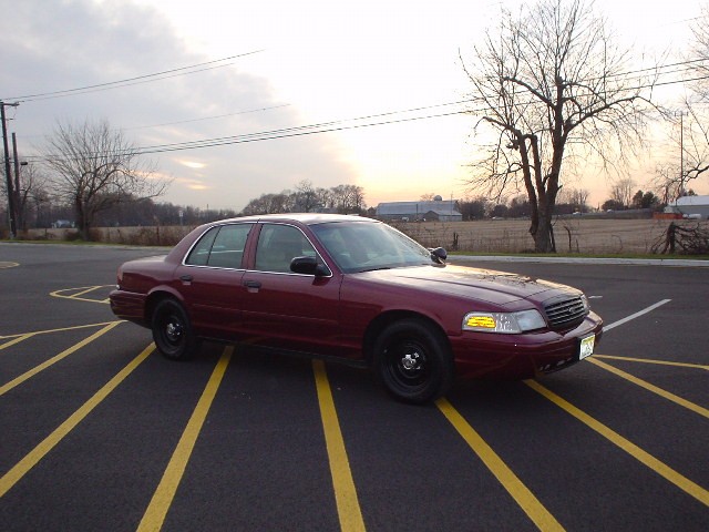 1999 Ford Crown Victoria