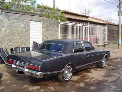 1972 Ford Ranchero - This large sedan has a vinyl roof and chrome trim details.