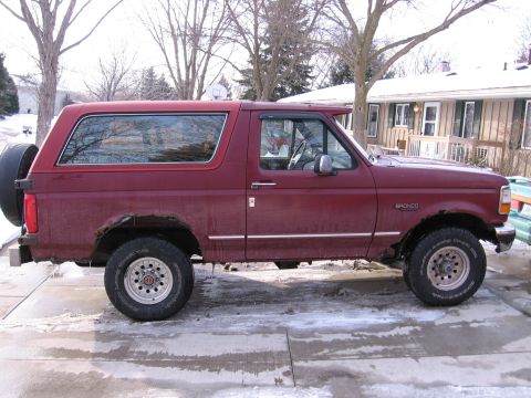 1993 Ford Bronco photo