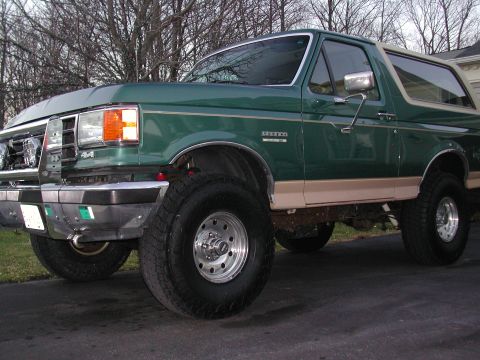 1989 Ford Bronco photo
