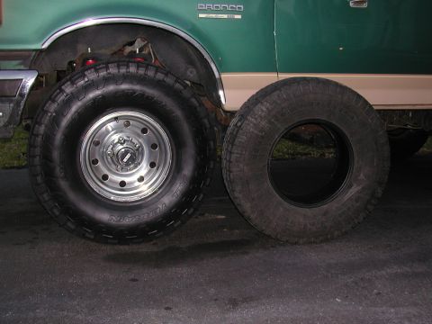 1989 Ford Bronco photo