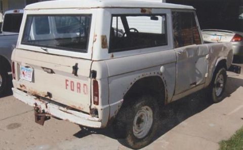 1967 Ford Bronco - One more of the side.