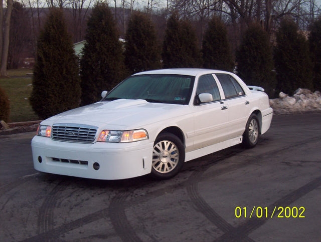 2004 Ford Crown Victoria “unlawful pursuit”