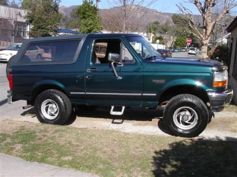 1995 Ford Bronco photo