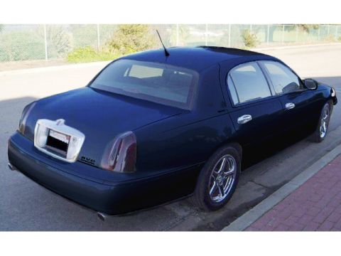 2001 Ford Crown Victoria “Christine”