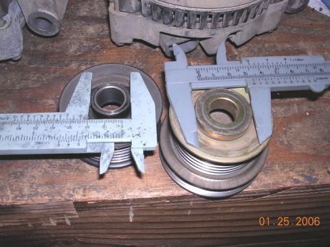 1994 Ford Bronco - the 3g pulley is 15/16 diam and the stock ford (aka Kilby alt) is just over 1"1/4"