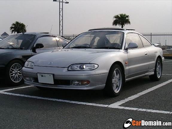Silver 1994 Mazda MX-6 3q-front view