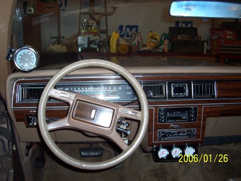 1982 Ford LTD Crown Victoria photo