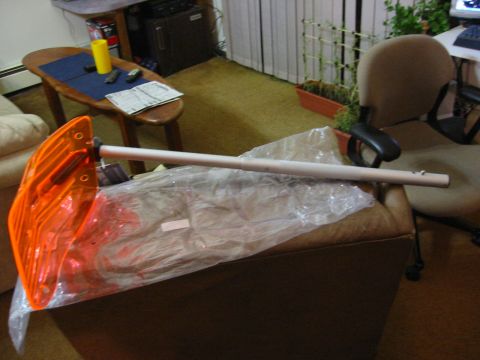 1996 Ford Bronco - A snow shovel is shown, not a 1996 Ford Bronco.