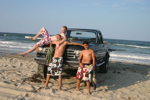 1989 Ford Bronco - my friends looking gay