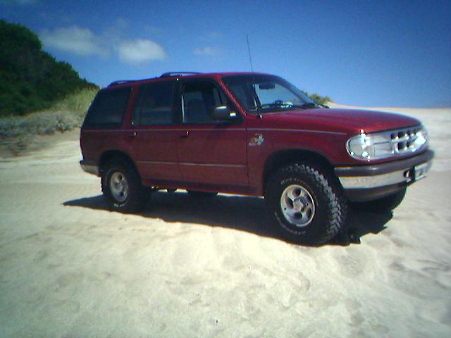 1996 Ford Explorer “Flora”