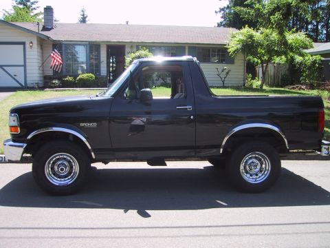 1995 Ford Bronco photo