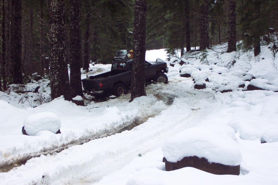 Slid Off Firebreak Five Trail by the Rock Garden.
(Stuck) (1/28/2006)