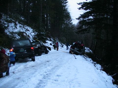 1996 Ford Bronco - Nissan Pick-Up Half Over the Bank I was able to raise some other 4 wheelers on the CB to come pull him out. (Stuck) (1/28/2006)