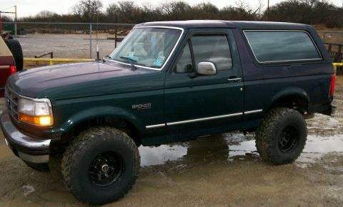 1993 Ford Bronco “BroncoRican Beast”