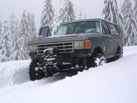 1987 Ford Bronco - beautiful day.