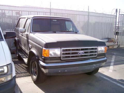 1988 Ford Bronco - This Ford Bronco appears to be from the 1987 model year, not 1988.
