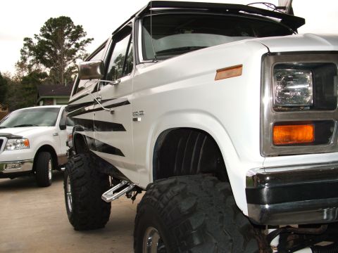 1985 Ford Bronco photo
