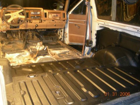 1984 Ford Bronco II “Whitey”