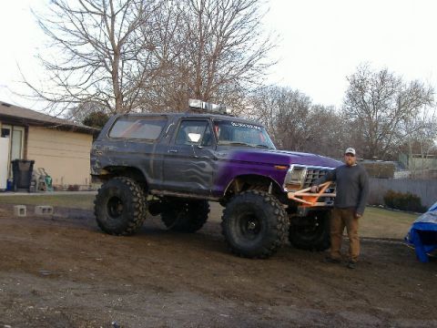 1979 Ford Bronco - This heavily modified Ford Bronco features oversized tires and a custom front bumper.