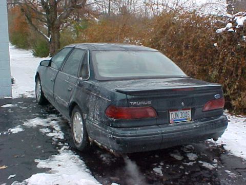 1995 Ford Taurus - Driver/Rear