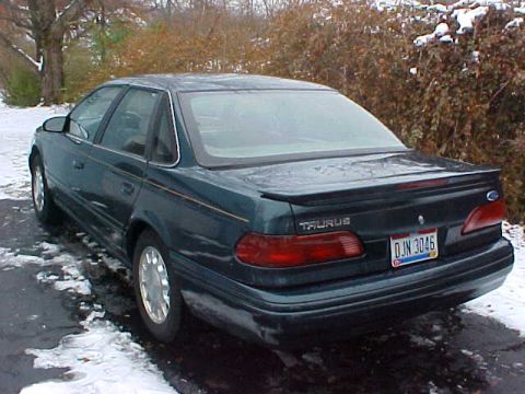 1995 Ford Taurus - Driver/Rear