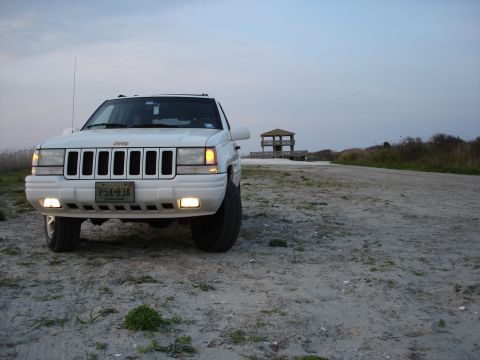 1997 Jeep Grand Cherokee photo
