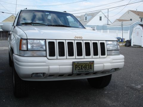 1997 Jeep Grand Cherokee photo