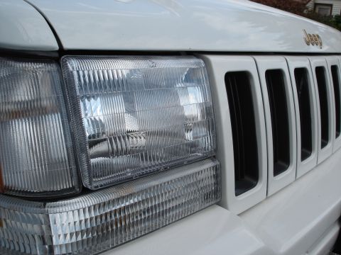 1997 Jeep Grand Cherokee photo