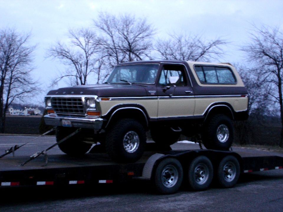 Ford Bronco on a trailer, dark brown and tan two-tone paint