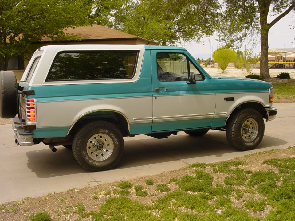 1995 Ford Bronco “The Beast”