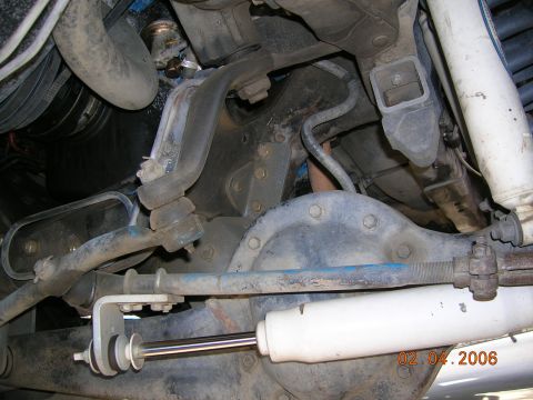 1985 Ford Bronco - shot of lt frt bracket
