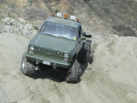 1987 Suzuki Samurai “Sammy”