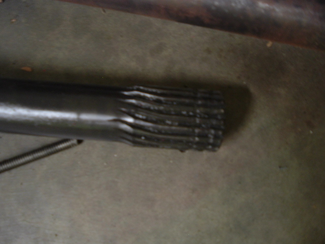 4340 superior d44 stub. notice the rolling on the splines