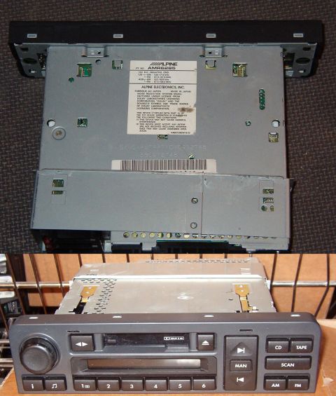 1983 Ford Bronco - SOLD Radio USED Probably doesn't work - I don't remember. Note the broken retaining latch on top.