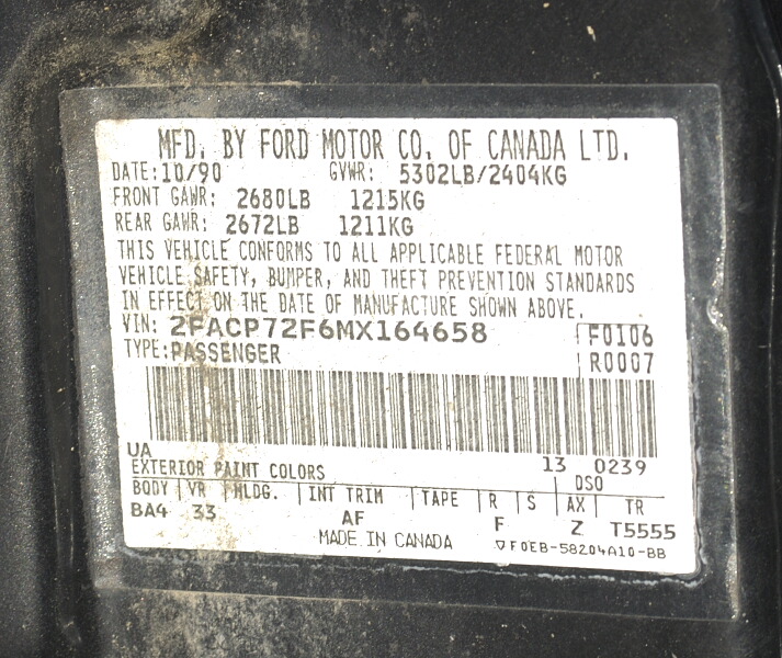 Ford Motor Co. of Canada certification label dated 10/90 with GVWR, GAWR, VIN and paint codes