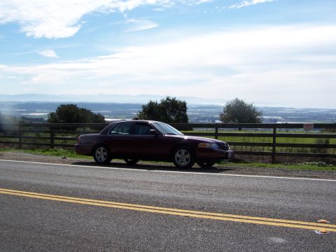 2005 Ford Crown Victoria photo