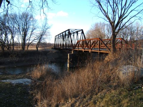 1942 Jeep CJ5 - bridge over spoon river at bernadotte
