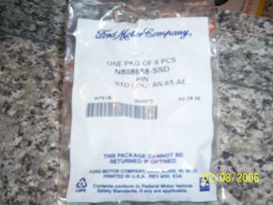 1995 Ford Bronco - Package of 6 Ford Motor Company pins, part number N808648-SSD, standard location AN-65-AE.