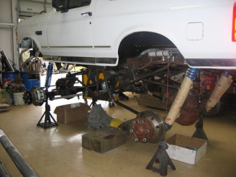 1985 Ford Bronco - island offroad