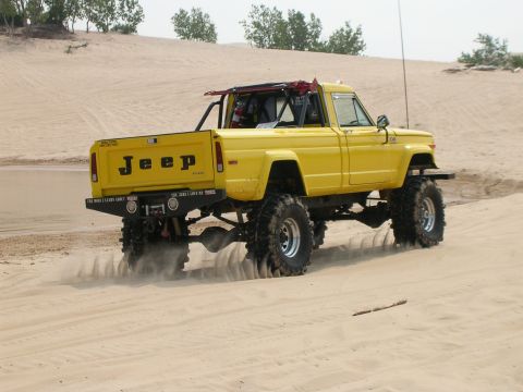 1986 Jeep J-10 - More pics in Silver Lake Michigan