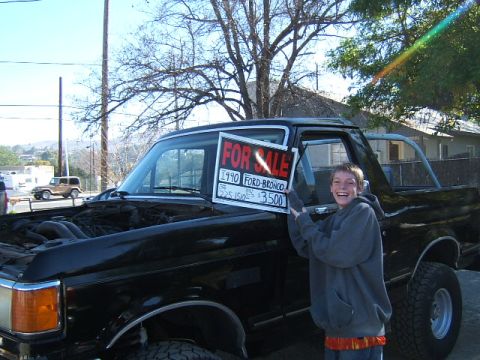 1988 Ford Bronco - Spectre's nephew displaying just how funny and alot of B.S on the "For Sale" sign.. 3500????? haha